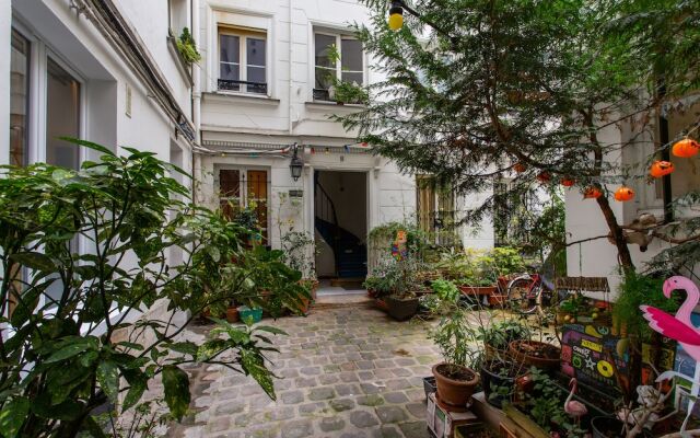 Luxury Home In The Center Of Paris