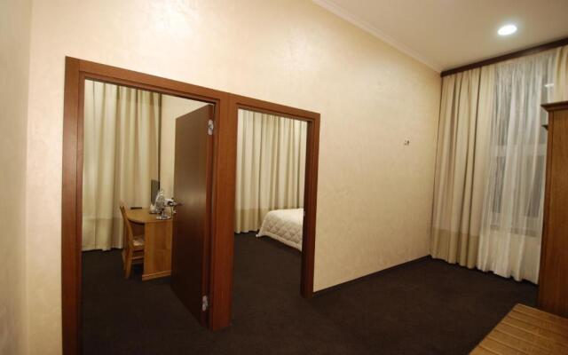 Hotel Nicole