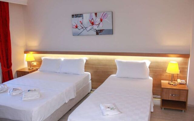 Sinopsis Resort Otel