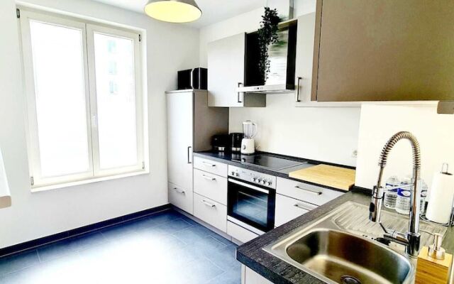 One bedroom flat with parking&balcony