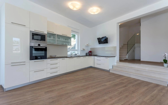 Villa Horizon save 15 percent on Split-villas com