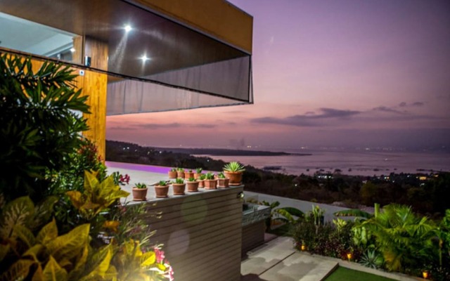 The Arancia Luxury Villa