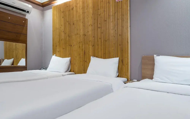Sky Hotel