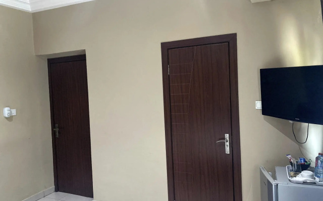 Manjaro Suites