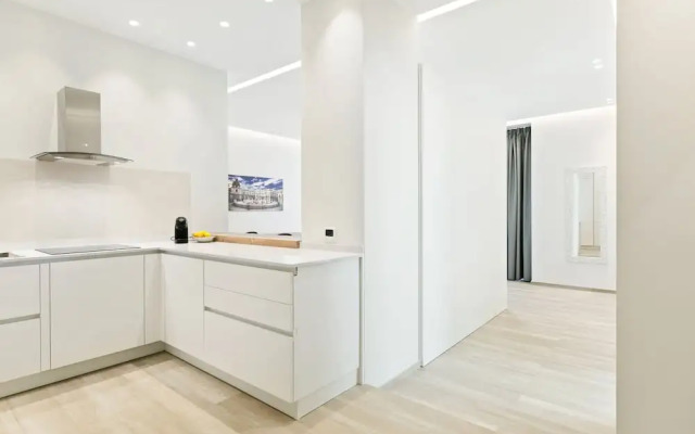 Grattacielo Ina Apartments