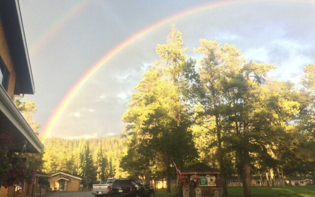 Jasper House Bungalows