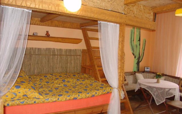Artharmony Pension & Hostel