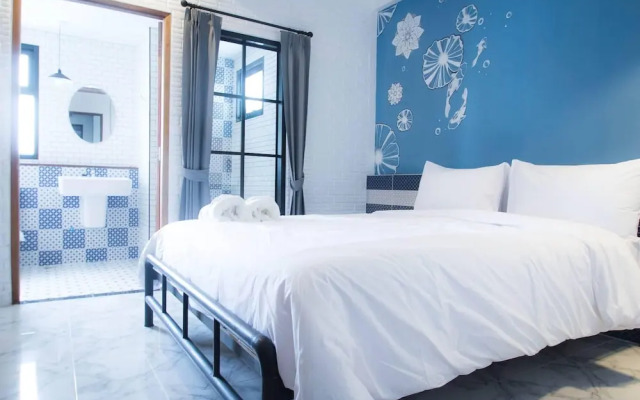 V1 Room Hotel