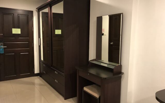 14 Place Apartment