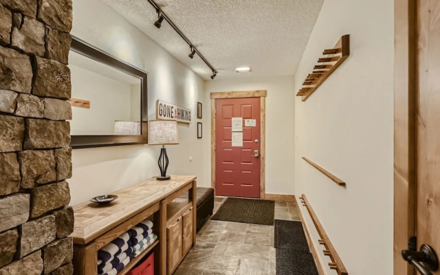 Ski Hill 23 2 Bedroom Condo