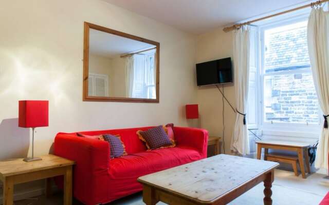 1 Bedroom Flat In City Centre