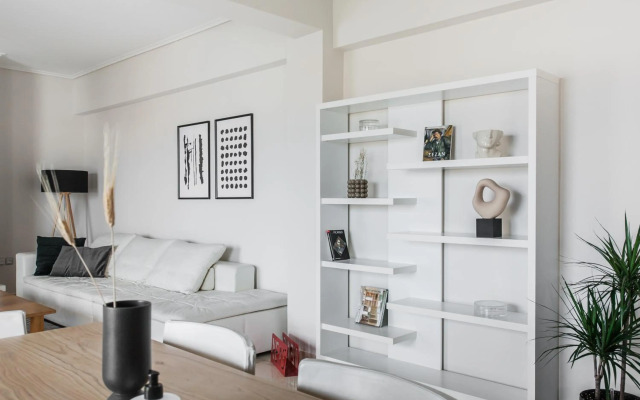 Alluring 2BR Apartment in Marousi by UPSTREET