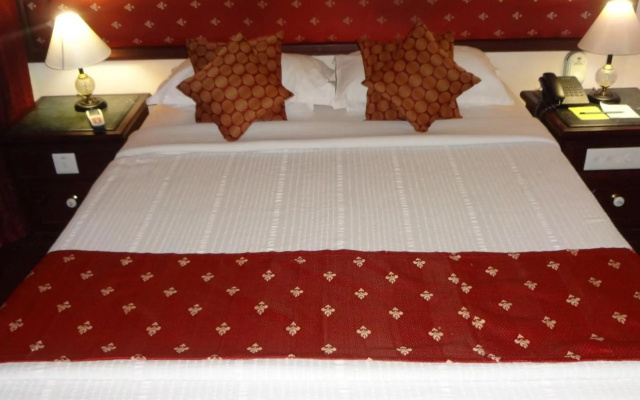Manuelsons Malabar Palace – Guest Rooms – Kozhikode