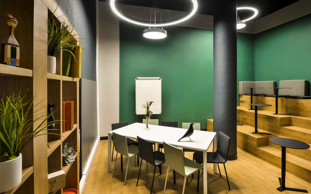 Ibis Annecy Cran Gevrier Hotel