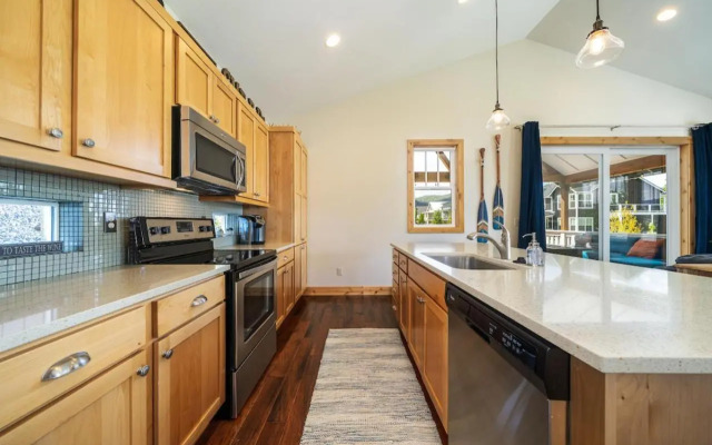 Lakeside Chelanigans #37