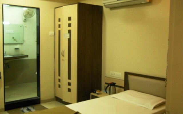 Hotel Galaxy Residency