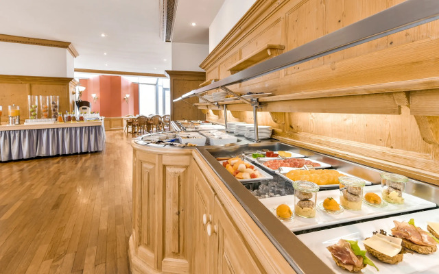 Scotty + Paul Hotel Deggendorf