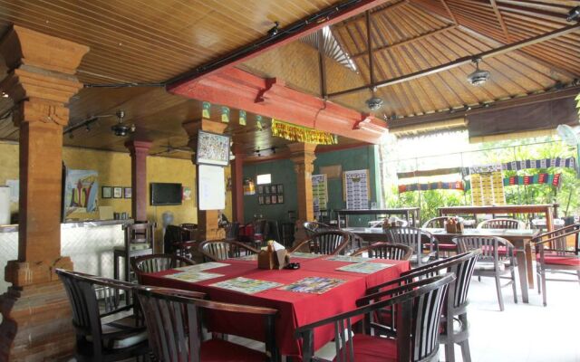 艾里巴厘岛萨努尔德纳乌波索 23 号丹帕沙酒店(Airy Sanur Danau Poso 23 Denpasar Bali)
