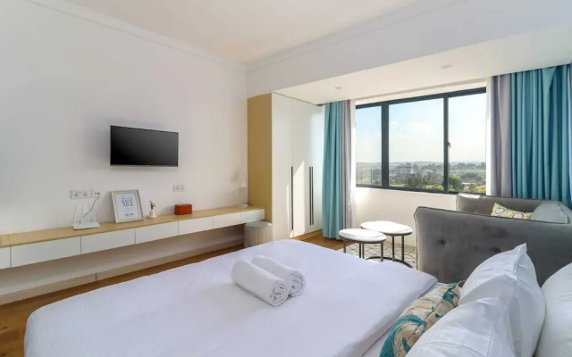 Upperhill View Palace Apartment