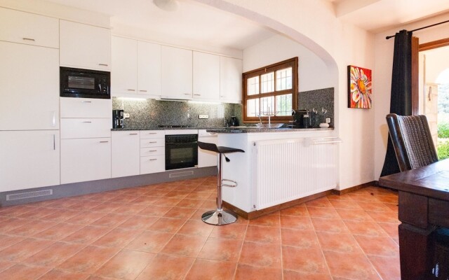 Exotic Villa in Calonge With Swimming Pool