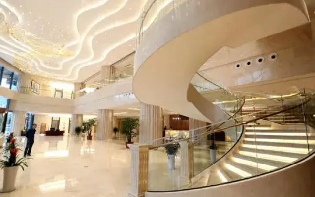 Huatong Hotel