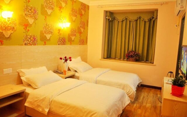 Zhangjiajie Weigongguan Chain Hotel Yongding Branch
