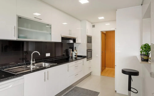 The Light Stay at Cascais