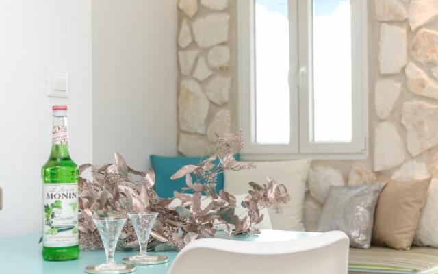 Naxos Evilion