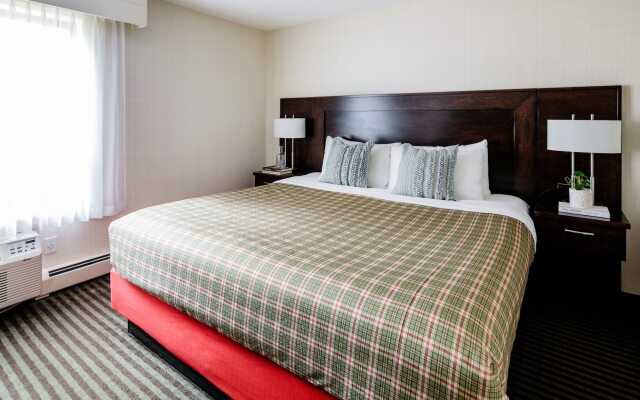 Marmot Lodge