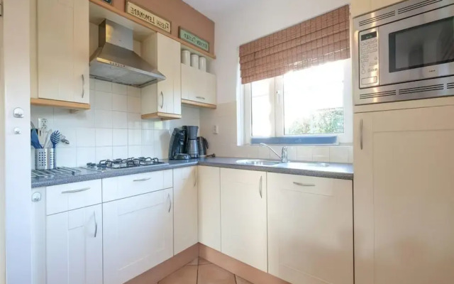 Charming Villa With Terrace Near Forest