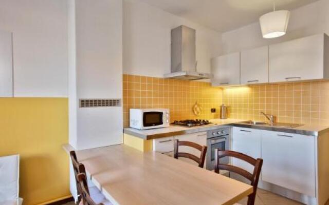 Cozy Lake Como Apartments