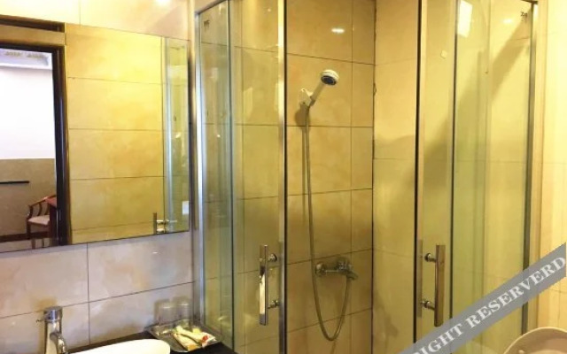 Wenran Hotel