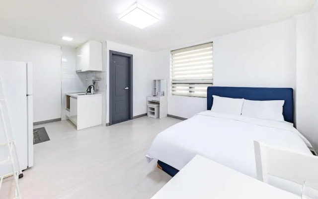 Yeosu Onueli Pension