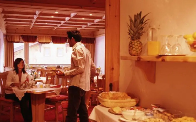 Hotel Garni Ernst Falch