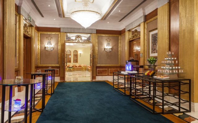 Corniche Hotel Sharjah