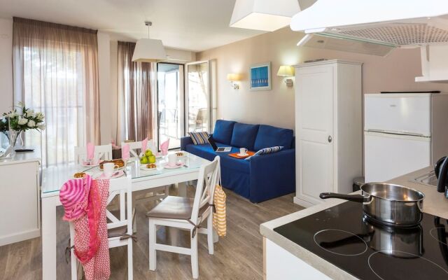 Comfortable apartment with a microwave nearby the beach