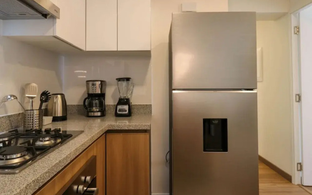 w Amazing 3BR w Balcony in San Isidro