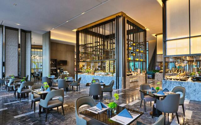 Crowne Plaza Wuxi Lake View