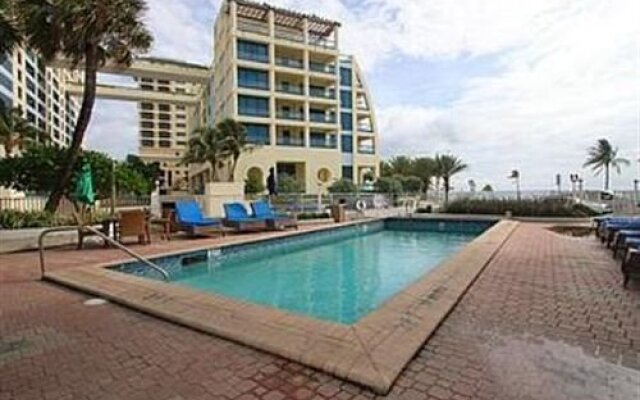 Tropic Cay Beach Resort