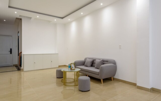 Cozrum Homes - June Corner