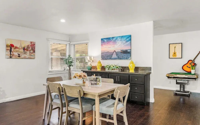 Not Affected by the Fire/spacious Retreat w/ Large Kitchen & Outdoor Patio