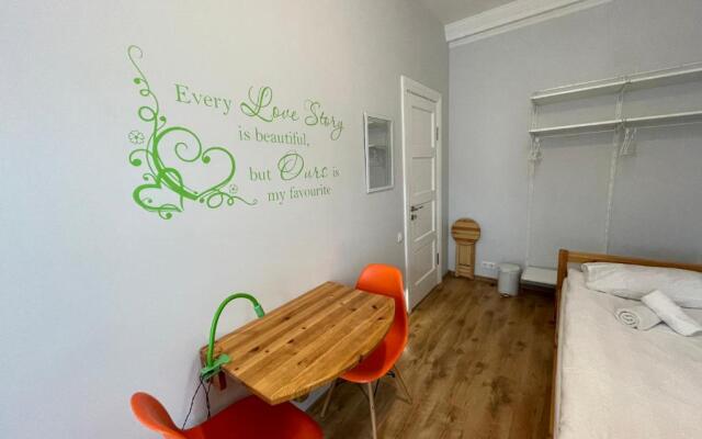 Orange Cat Rooms
