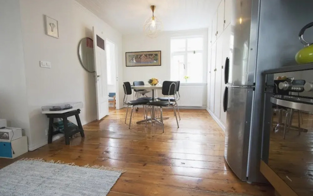 Apartment N24B