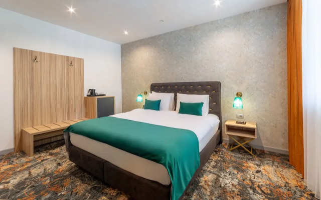 Tomis Garden Aparthotel Bucharest