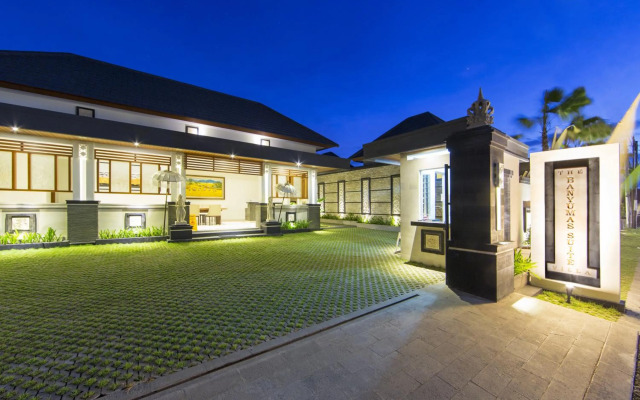 The Banyumas Suite Villa Legian