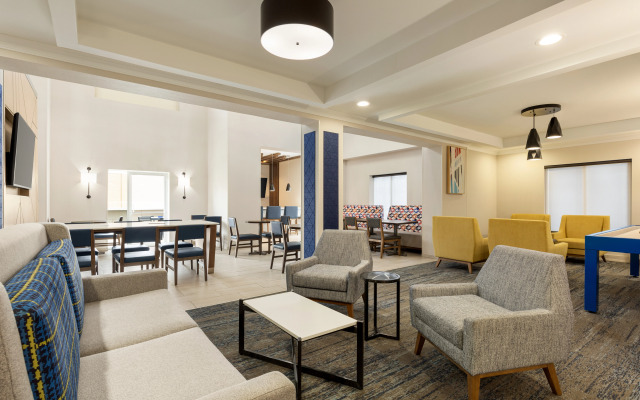 Holiday Inn Exp Stes Univ