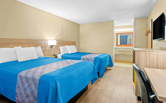 Days Inn by Wyndham Lafayette Near Lafayette Airport