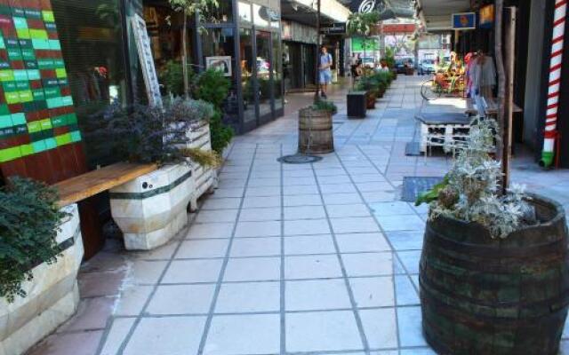 Chillton downtown hostel