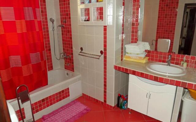 Apartments Maricic 200 meters from the Sea