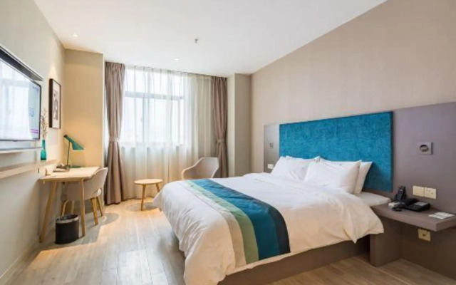 Home business hotel (suqian west lake road bus station)